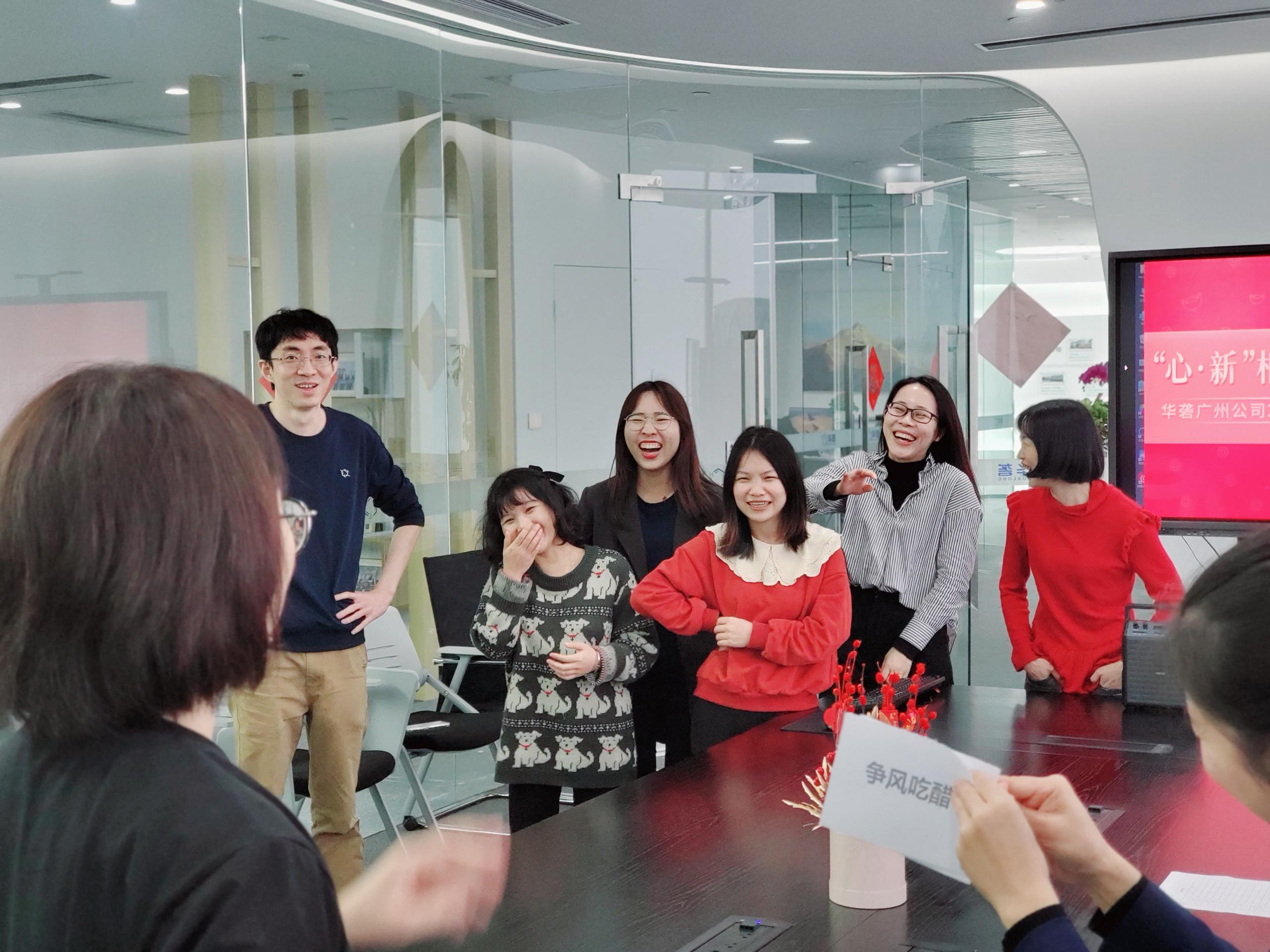 9e7cc2ff407ff3e64474261a3e35e122.jpg 9e7cc2ff407ff3e64474261a3e35e122.jpg